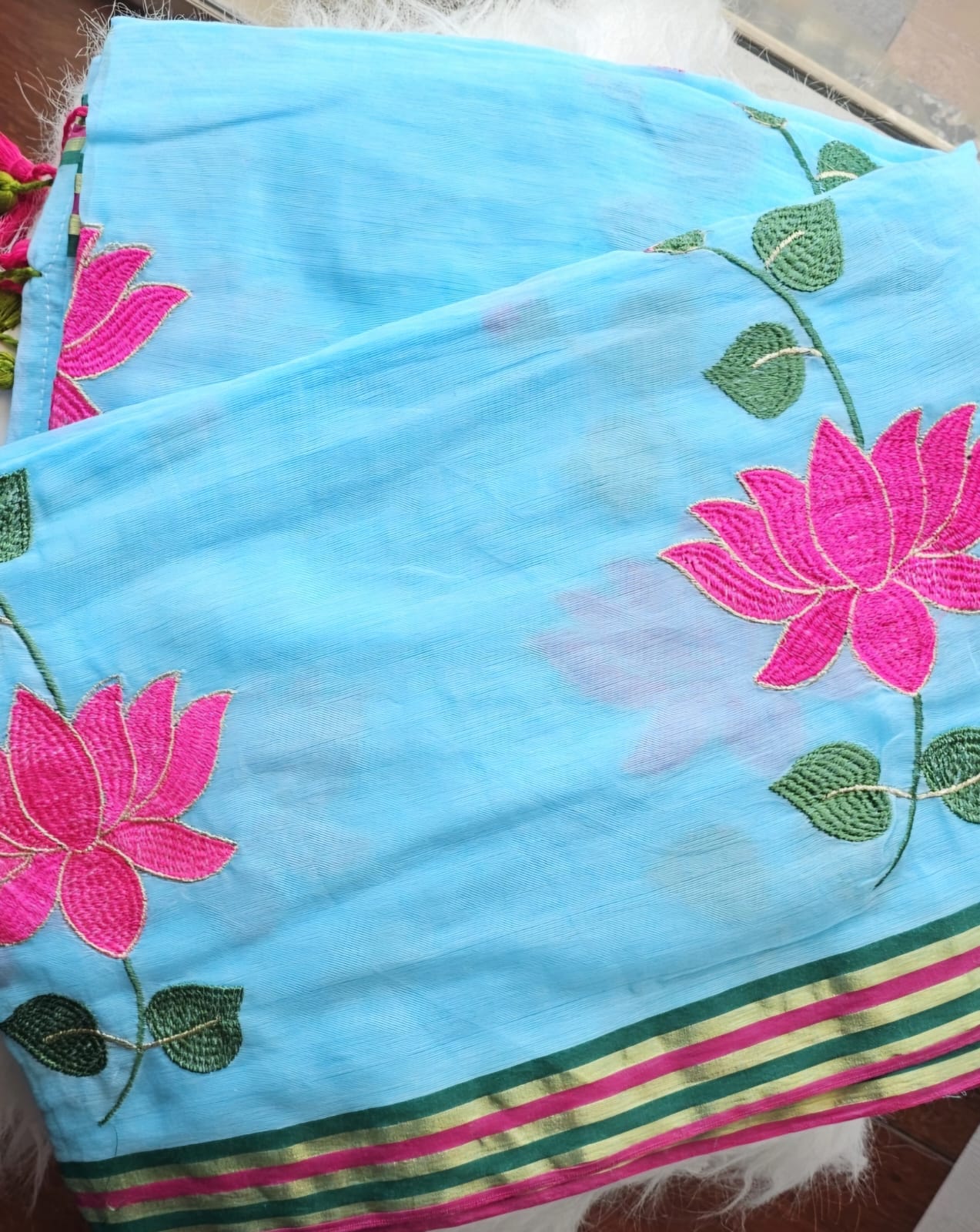 MulMul embroidery 1