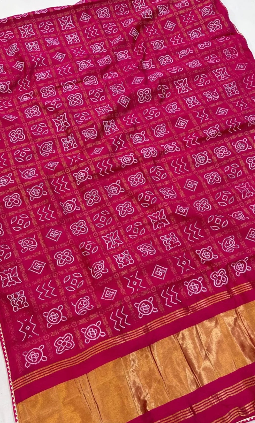 Bandhej Saree
