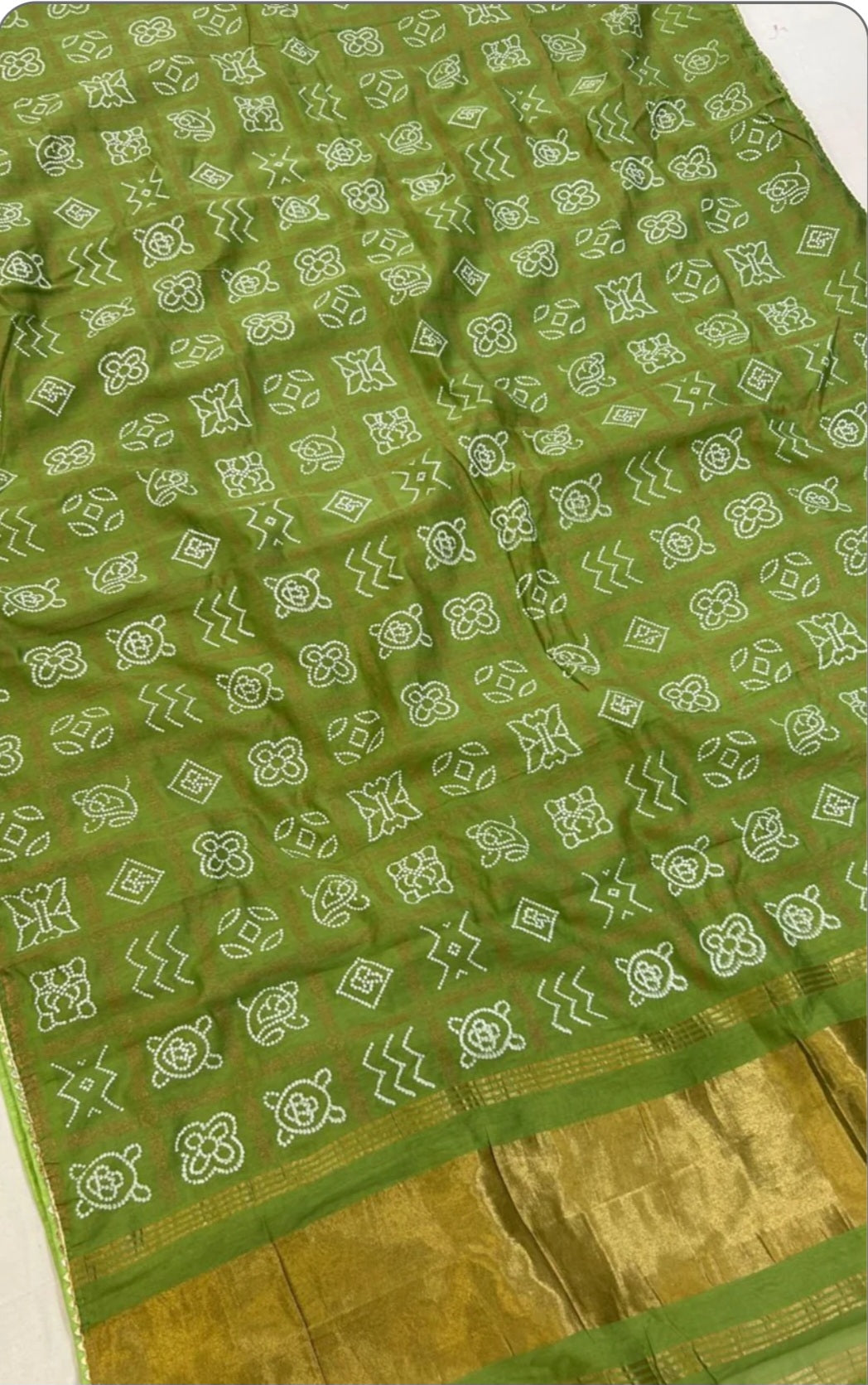 Bandhej Saree