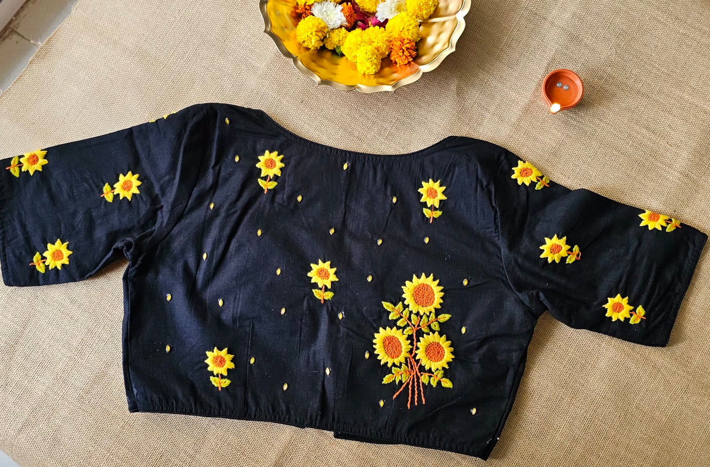 Hand-Embroidery Sunflower Blouse - Black