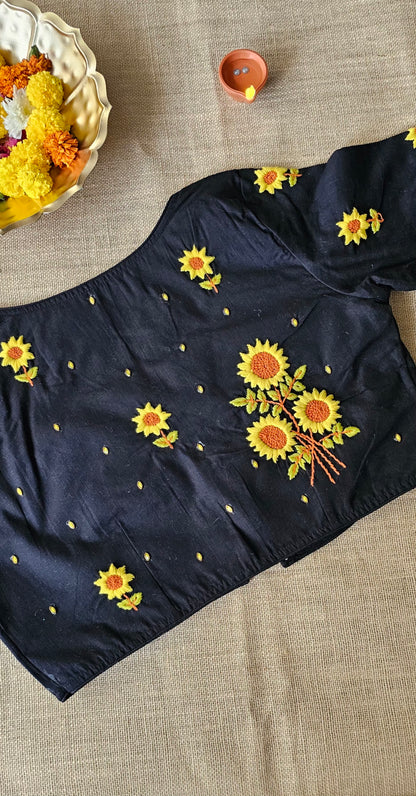Hand-Embroidery Sunflower Blouse - Black