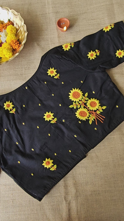 Hand-Embroidery Sunflower Blouse - Black